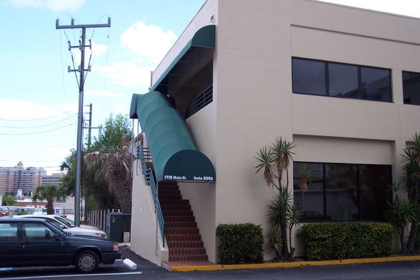 Iberia Bank Building: 1718 Main St, Sarasota, FL 34236